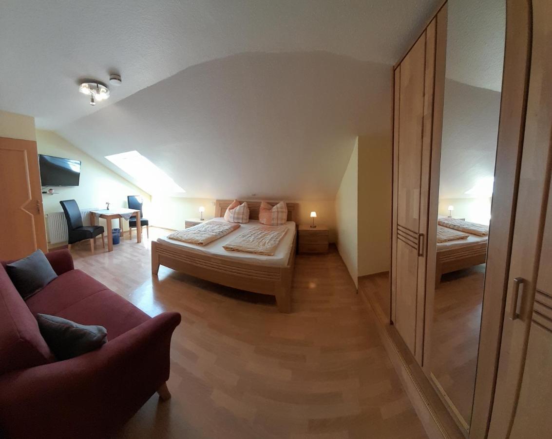 Gaestehaus Volker Haas Hotel Kesten Kültér fotó