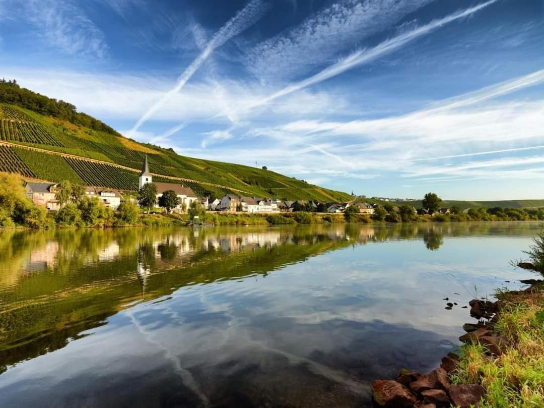 Gaestehaus Volker Haas Hotel Kesten Kültér fotó